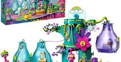 LEGO Trolls - Fiesta en Pop Village, Set de Construcción de Casa de Muñecas Inspirado en la Película de Animación, Incluye Minifigura de Poppy, Branch, Cooper y Guy Diamond (41255)